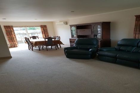 Photo of property in 30b Sunburst Court, Paraparaumu Beach, Paraparaumu, 5032