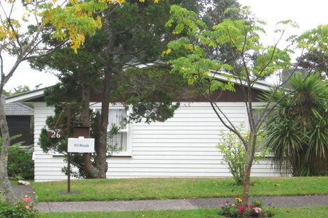 Photo of property in 26 Miltonia Avenue, Te Atatu South, Auckland, 0610