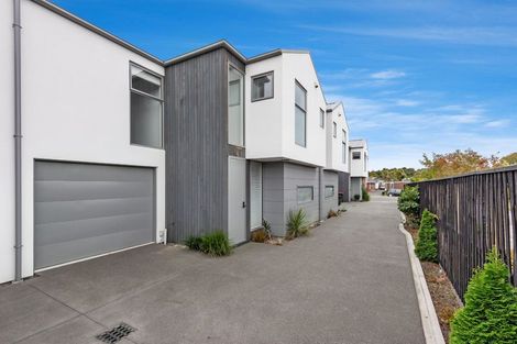 Photo of property in 3/43 Maxwell Street, Riccarton, Christchurch, 8041