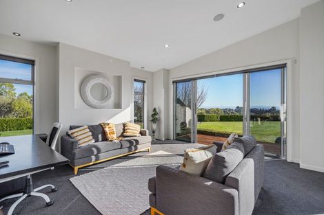 Photo of property in 44 Aintree Road, Havelock North, 4130