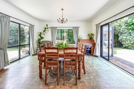 Photo of property in 143 Taylor Street, Cambridge, 3434