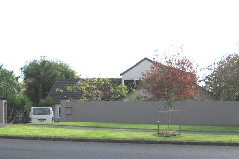 Photo of property in 59 Loloma Drive, Half Moon Bay, Auckland, 2012