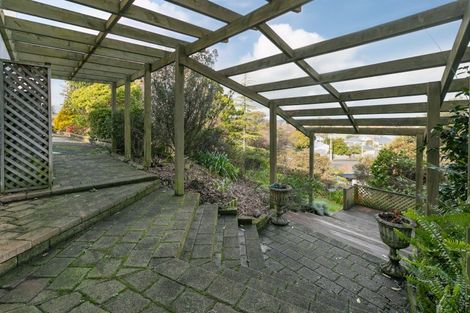 Photo of property in 6 Domain Road, Waipawa, 4210