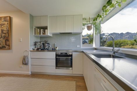 Photo of property in 696 Peninsula Road, Kelvin Heights, Queenstown, 9300