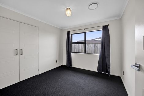 Photo of property in 14 Larlin Drive, Hawera, 4675