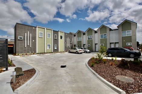 Photo of property in 14/10 Burrows Place, Frankton, Hamilton, 3204