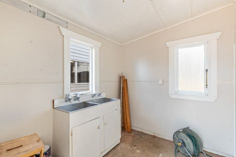 Photo of property in 407 Carrington Street, Upper Vogeltown, New Plymouth, 4310