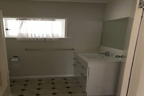 Photo of property in 35 Kauri Road, Whenuapai, Auckland, 0618