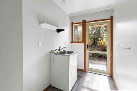 Photo of property in 21 Racecourse Road, Waipawa, 4210