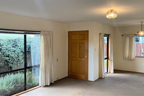 Photo of property in 2/16 Milton Street, Somerfield, Christchurch, 8024