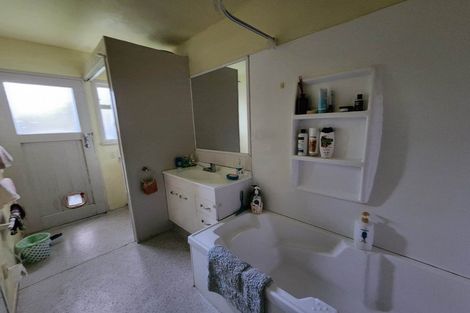 Photo of property in 1/15a Wainui Road, Waiwhetu, Lower Hutt, 5010