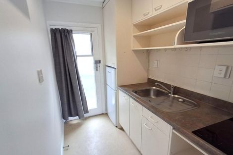 Photo of property in Avon Apartments, 11/313u The Terrace, Te Aro, Wellington, 6011