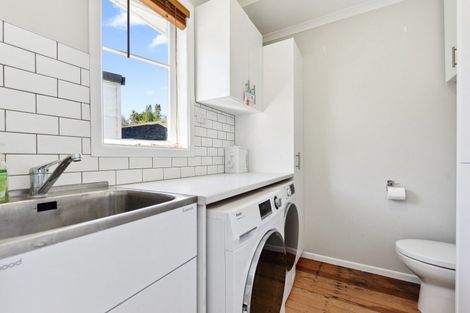 Photo of property in 24 Bretton Terrace, Hillcrest, Hamilton, 3216