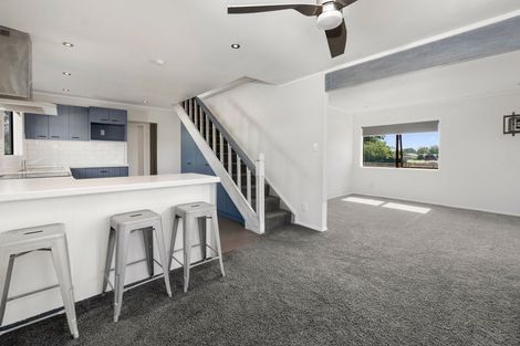 Photo of property in 50c Robinson Avenue, Holdens Bay, Rotorua, 3010