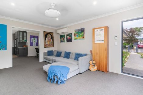 Photo of property in 2/2 Gates Lane, Woolston, Christchurch, 8023