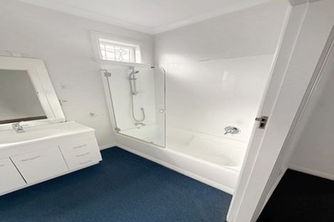 Photo of property in 22 Riddlers Crescent, Petone, Lower Hutt, 5012