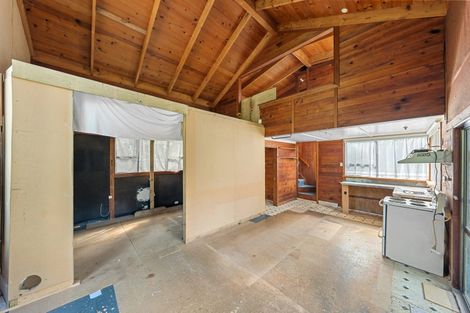 Photo of property in 14 Te Aute Ridge Road, Waitakere, Henderson, 0781