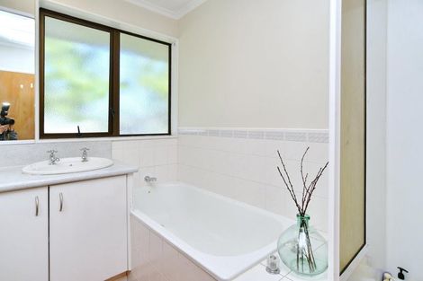 Photo of property in 366 Linwood Avenue, Bromley, Christchurch, 8062