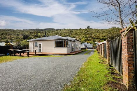 Photo of property in 6 Blackmore Street, Greymouth, 7805