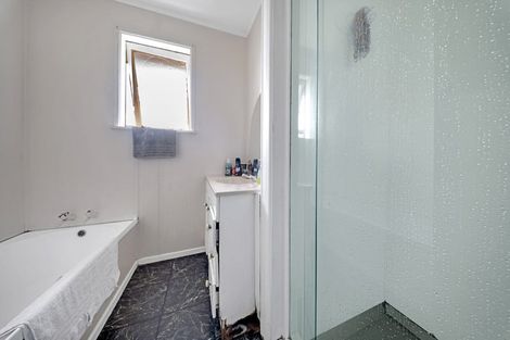 Photo of property in 3 Kemble Close, Mangere, Auckland, 2022