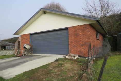 Photo of property in 54 Welshmans Gully Road, Waikaia, 9778
