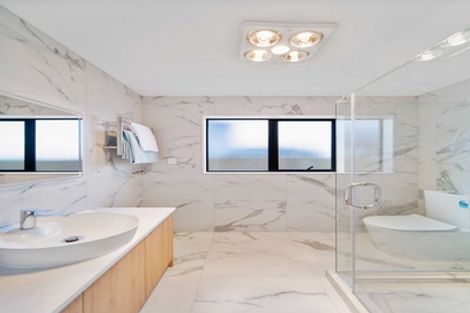 Photo of property in 1 Nola Dawn Avenue, Papakura, 2110