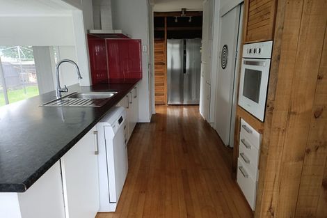 Photo of property in 19 Fields Road, Manurewa, Auckland, 2102