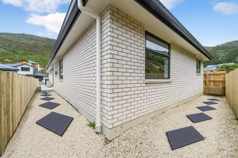 Photo of property in 126 Silverstream Road, Crofton Downs, Wellington, 6035