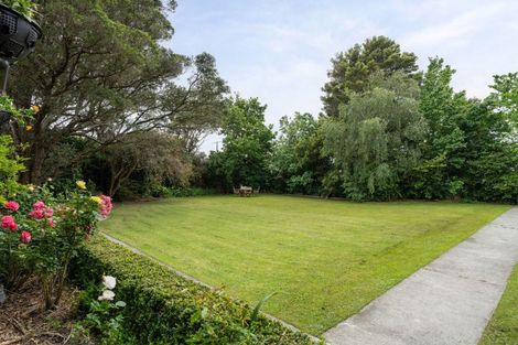 Photo of property in 70 Tokomaru Road East, Tokomaru, Palmerston North, 4474
