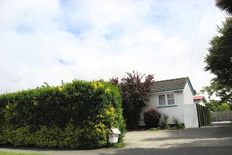 Photo of property in 11 Hollyford Avenue, Bryndwr, Christchurch, 8053