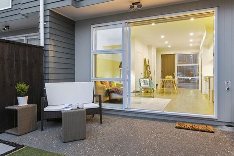 Photo of property in 25 Spotted Dove Road, Hobsonville, Auckland, 0616