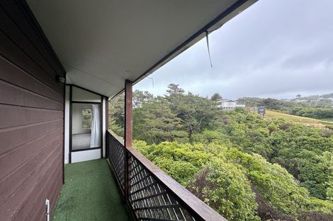 Photo of property in 4a Mcmahon Way, Paparangi, Wellington, 6037