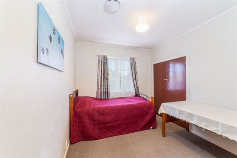 Photo of property in 65 Mcleod Road, Te Atatu South, Auckland, 0610