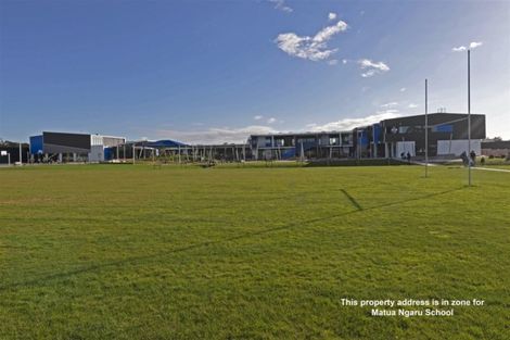 Photo of property in 27 Reserva Crescent, Kumeu, 0810