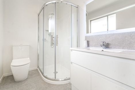 Photo of property in 2/38 Nile Road, Milford, Auckland, 0620