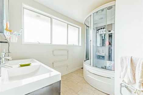 Photo of property in 7 Gibson Drive, Hornby, Christchurch, 8042