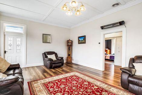 Photo of property in 267 High Street, Dannevirke, 4930
