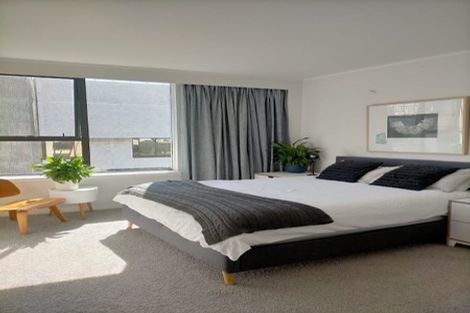 Photo of property in Hobson Court Flats, 44/70u Hobson Street, Thorndon, Wellington, 6011