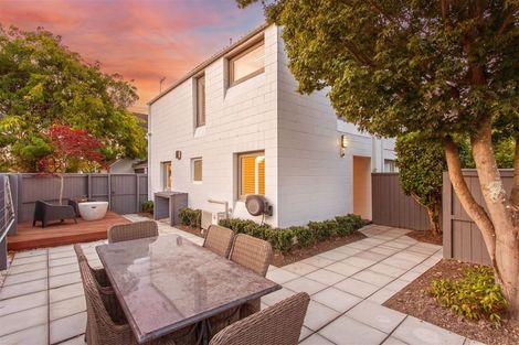 Photo of property in 1 Rugby Street, Merivale, Christchurch, 8014
