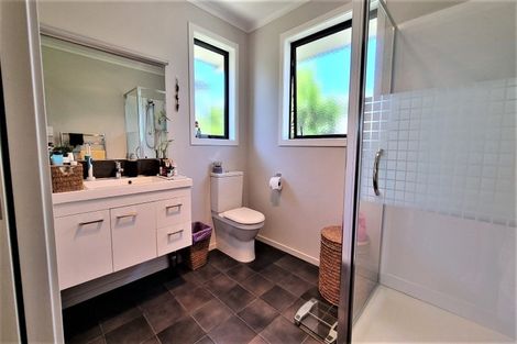 Photo of property in 27c Emerald Shores Drive, Papamoa Beach, Papamoa, 3118