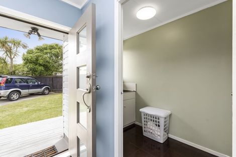 Photo of property in 35c Hartford Avenue, Papamoa Beach, Papamoa, 3118