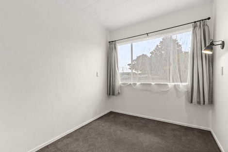 Photo of property in 128 Flaxmere Avenue, Flaxmere, Hastings, 4120