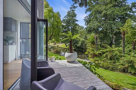 Photo of property in 100 Glandovey Road, Fendalton, Christchurch, 8052