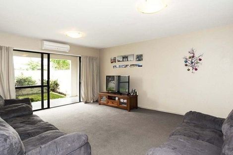 Photo of property in 2/318 Hereford Street, Christchurch Central, Christchurch, 8011