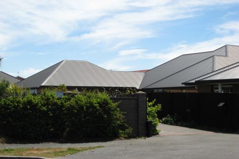 Photo of property in 7 Wiltshire Mews, Avonhead, Christchurch, 8042