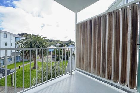 Photo of property in Palm Grove Apartments, 7/13c Palm Grove, Berhampore, Wellington, 6023