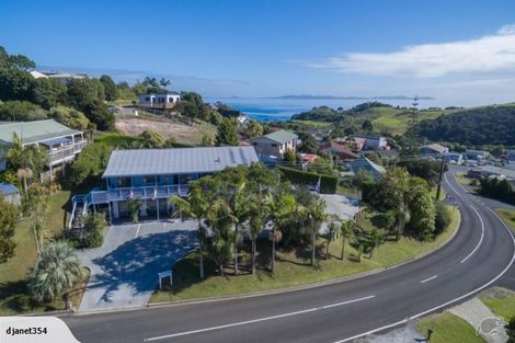 Photo of property in 33 Cable Bay Block Road, Cable Bay, 0420