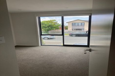 Photo of property in 108b Coronation Road, Hillcrest, Auckland, 0627