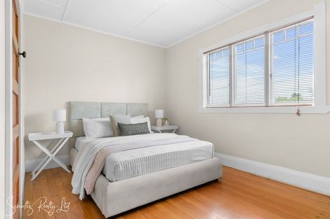 Photo of property in 1713 State Highway 12, Paparoa, 0571
