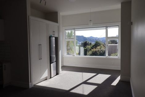 Photo of property in 2 Telford Terrace, Oriental Bay, Wellington, 6011